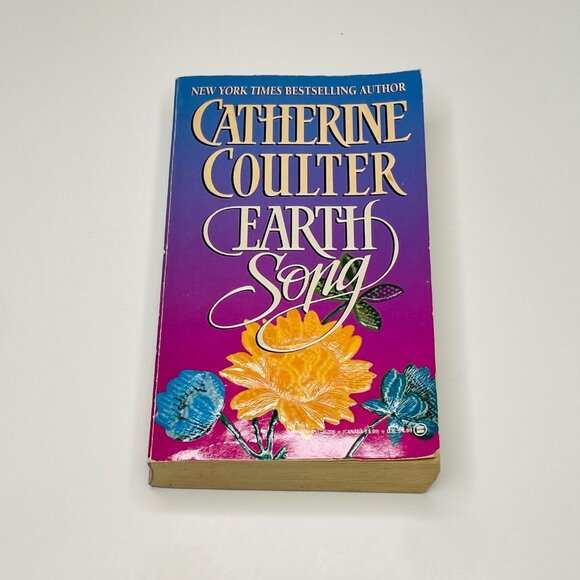 Collection of 5 Best Seller Paperbacks - Picture 8 of 11